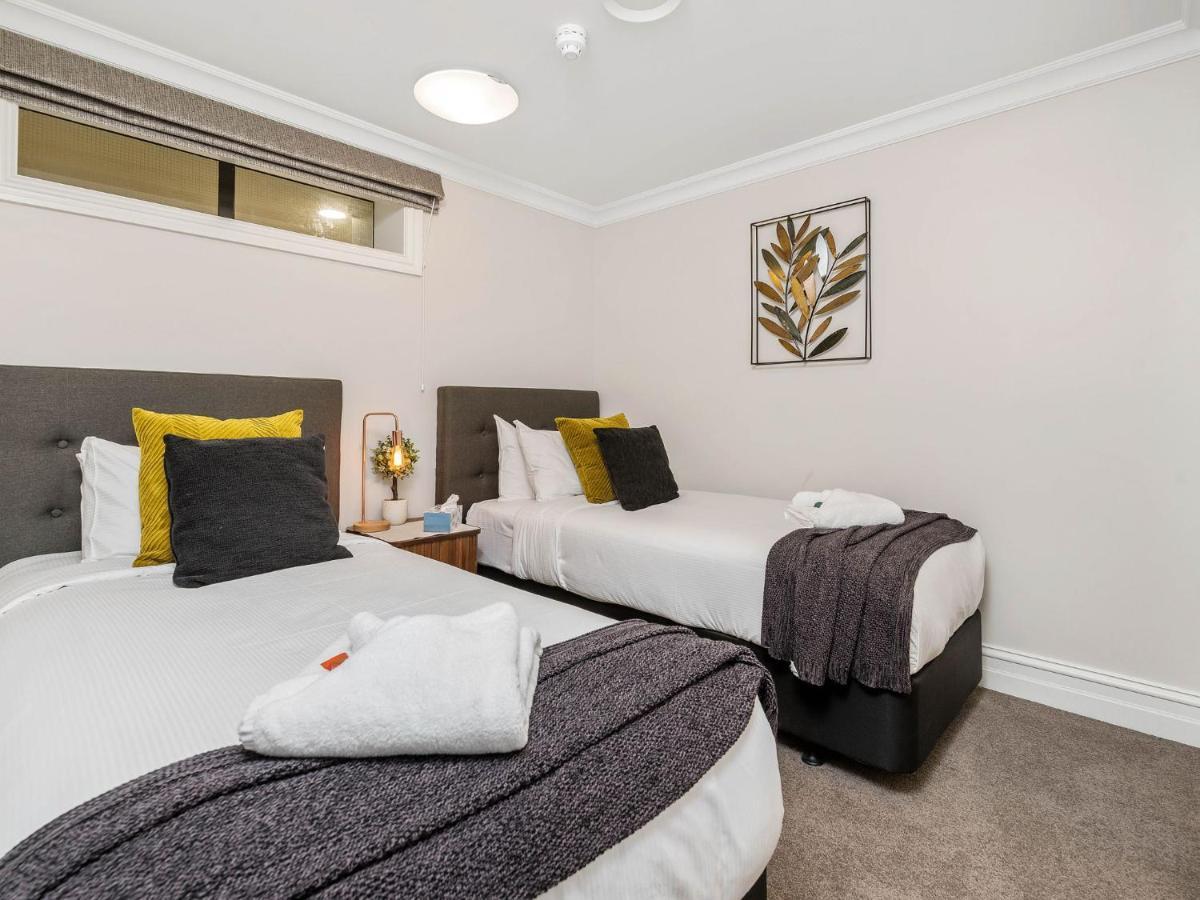 Central Luxury At 408 The Beacon Queenstown Extérieur photo